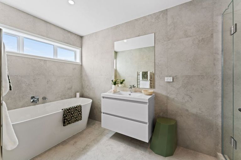 Photo of property in 10c Abercrombie Street, Howick, Auckland, 2014