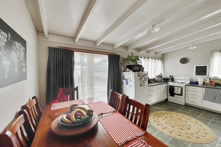 Photo of property in 46 Abbotsford Street, Whitiora, Hamilton, 3200