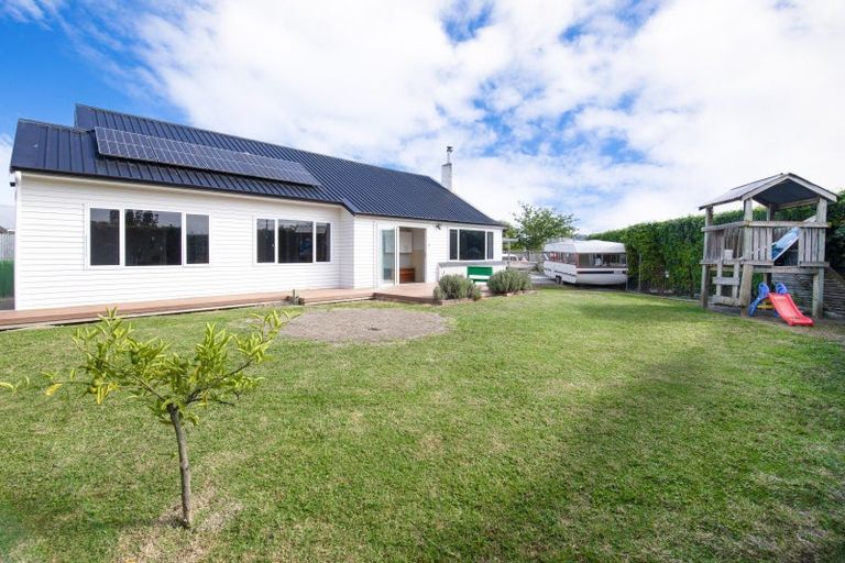 Photo of property in 41 Barker Road, Marewa, Napier, 4110