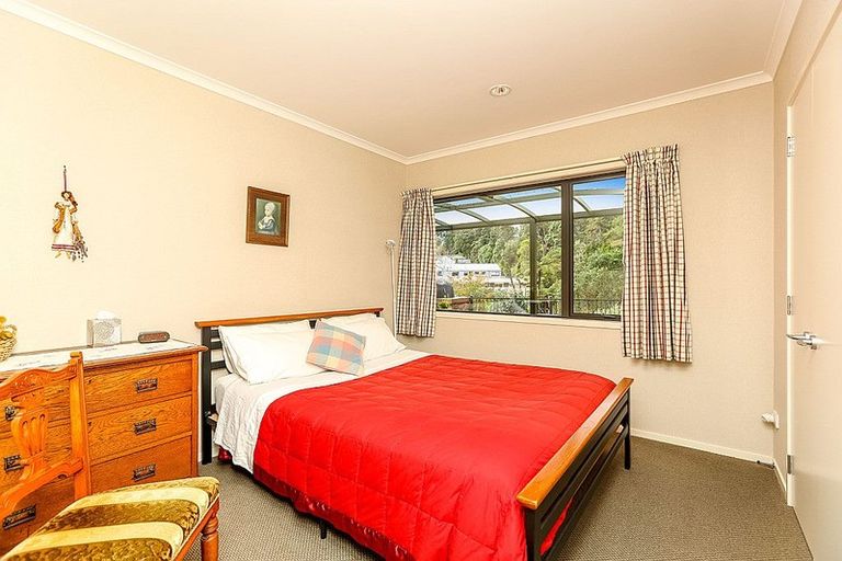 Photo of property in 9 Aspen Place, Whalers Gate, New Plymouth, 4310