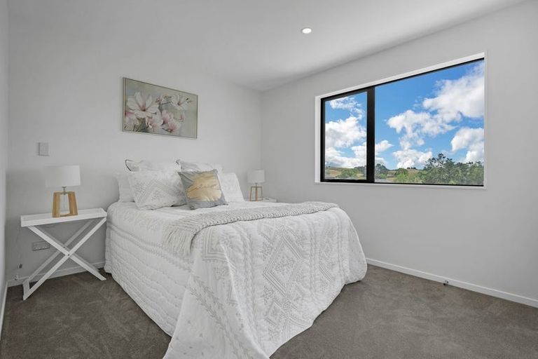 Photo of property in 32 Leathem Crescent, Pokeno, 2402