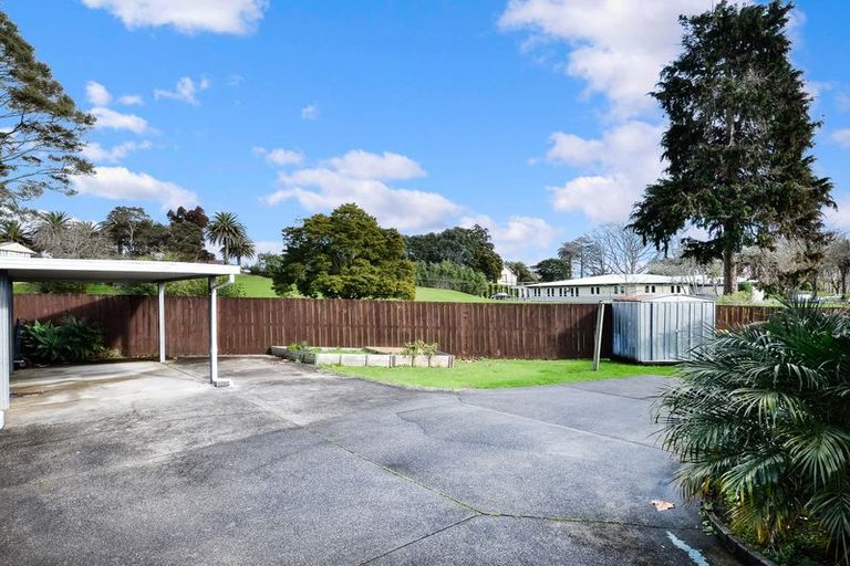 Photo of property in 1/78 Chilcott Road, Henderson, Auckland, 0612