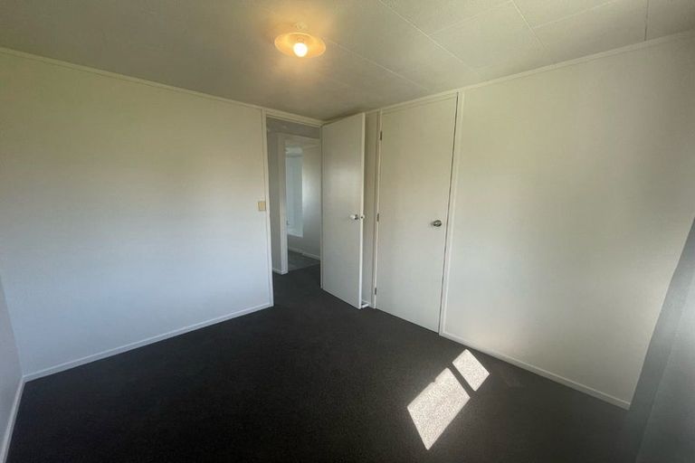 Photo of property in 1a Kent Road, Manurewa, Auckland, 2102
