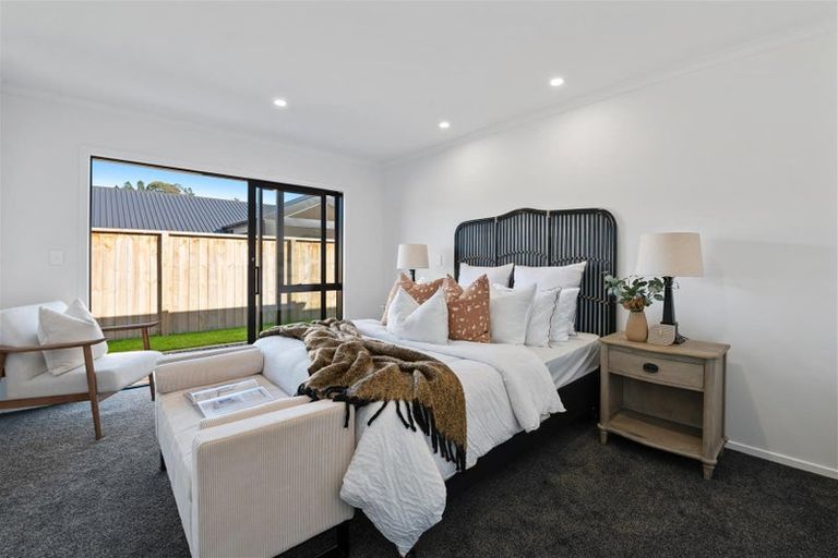 Photo of property in 1 Erlam Place, Matipo Heights, Rotorua, 3015