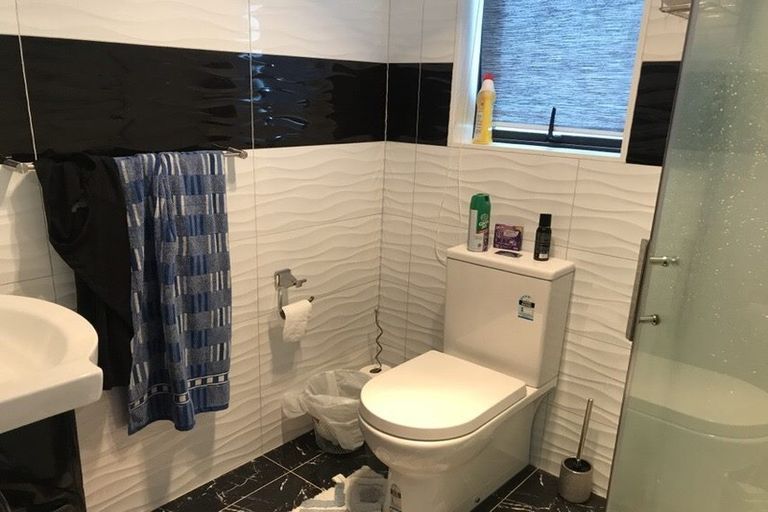 Photo of property in 5a Motatau Road, Papatoetoe, Auckland, 2025