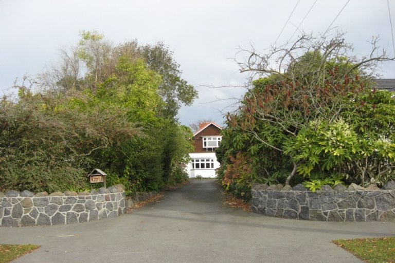 Photo of property in 77 Browns Road, St Albans, Christchurch, 8014