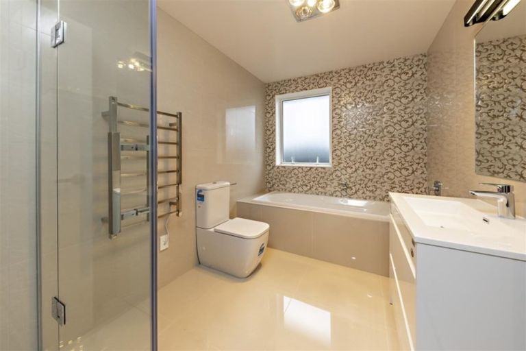 Photo of property in 40 Hangahai Road, Flat Bush, Auckland, 2019