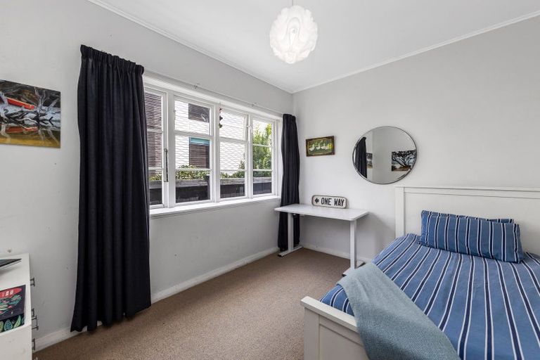 Photo of property in 41 Humariri Street, Point Chevalier, Auckland, 1022