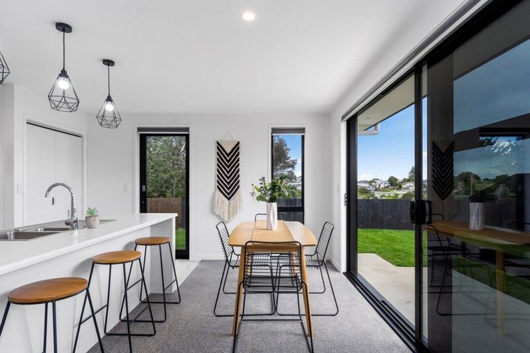 Photo of property in 23 Henderson Crescent, Parkvale, Tauranga, 3112