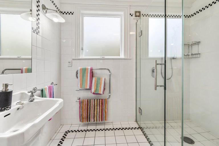 Photo of property in 27 Konini Road, Hataitai, Wellington, 6021