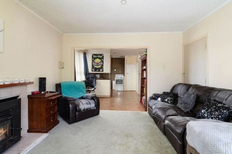 Photo of property in 16 Leslie Avenue, Western Heights, Rotorua, 3015