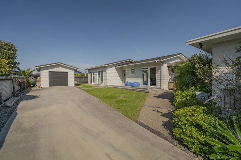 Photo of property in 14 School Road, Whitianga, 3510