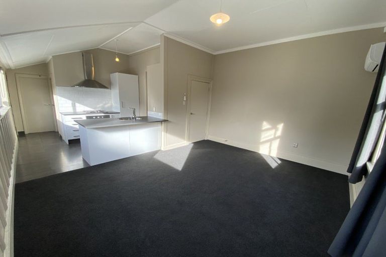 Photo of property in 71 Waldegrave Street, Palmerston North, 4410