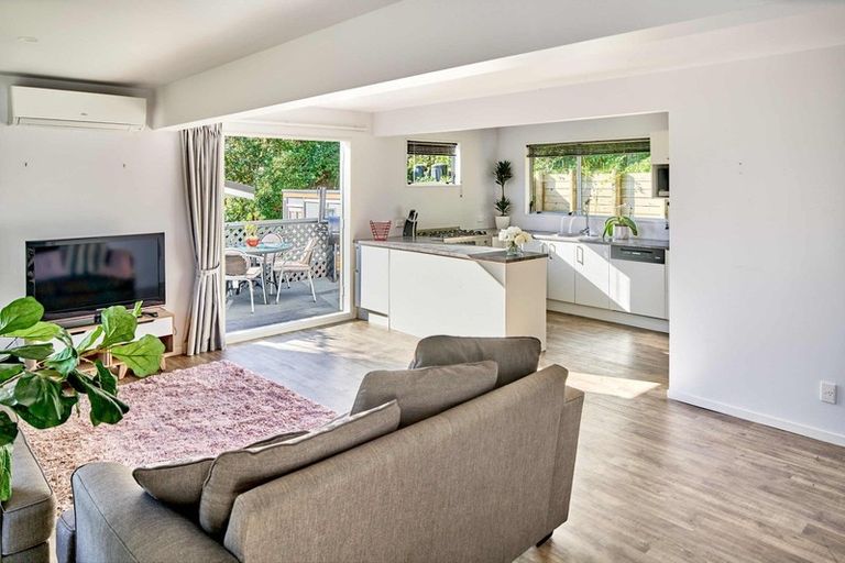 Photo of property in 13 Yarrow Place, Papakowhai, Porirua, 5024