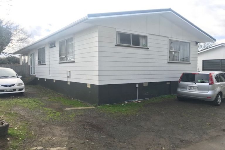 Photo of property in 33 Mcdivitt Street, Manurewa, Auckland, 2102