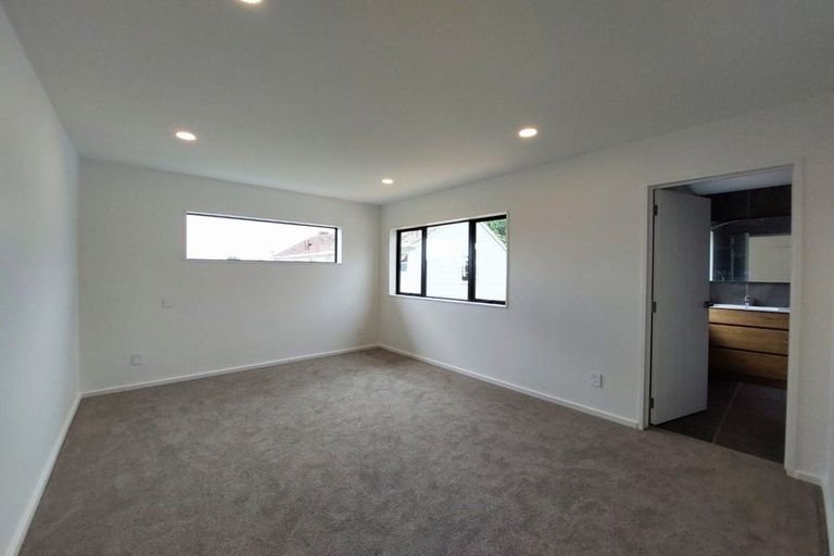 Photo of property in 13 Earlywood Road, Takanini, 2110