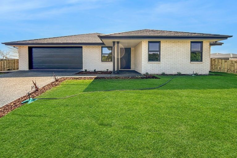 Photo of property in 13 Comer Street, Halswell, Christchurch, 8025