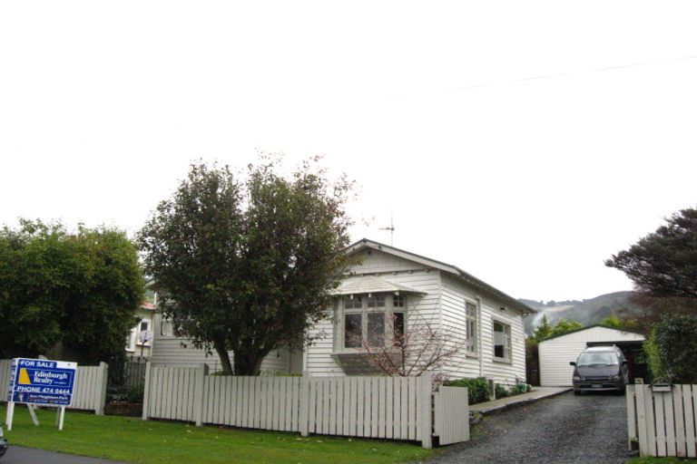 Photo of property in 23 Blackman Avenue, Sawyers Bay, Port Chalmers, 9023