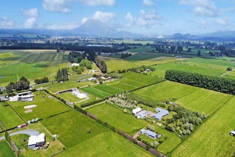 Photo of property in 2 Edgehaven Lane, Te Teko, Whakatane, 3193