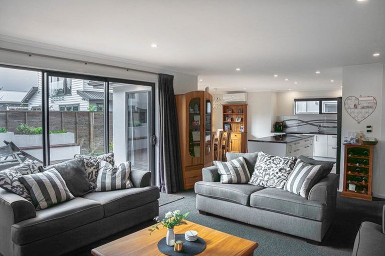 Photo of property in 87 Woburn Road, Woburn, Lower Hutt, 5010