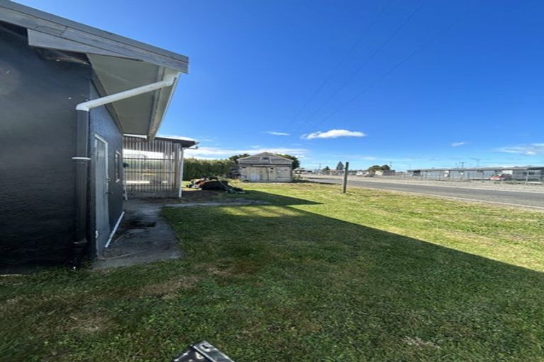 Photo of property in 16 Douglas Street, Balclutha, 9230