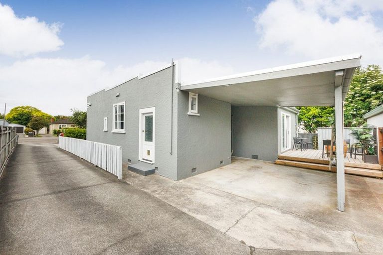 Photo of property in 29 Rongopai Street, Palmerston North, 4414