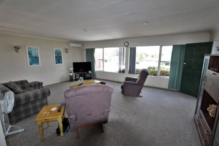 Photo of property in 94 Papanui Street, Tokoroa, 3420