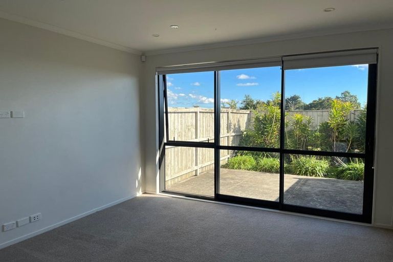 Photo of property in 39 Matairangi Avenue, Totara Heights, Auckland, 2105