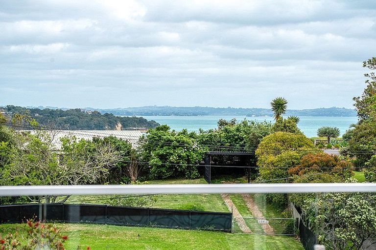 Photo of property in 19 Tetley Road, Surfdale, Waiheke Island, 1081