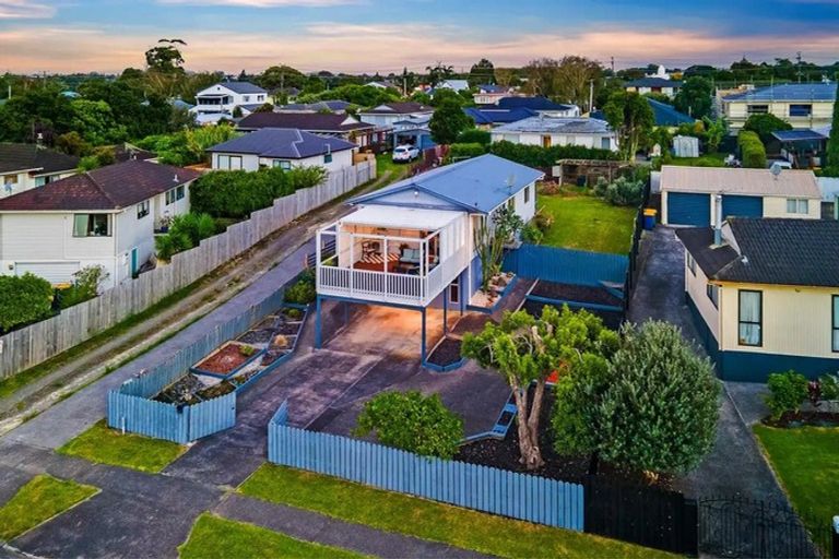 Photo of property in 12 Bahari Drive, Ranui, Auckland, 0612
