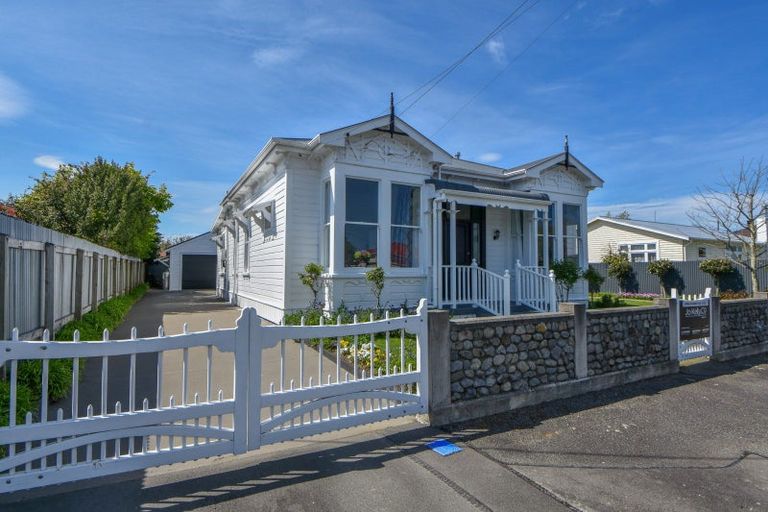 Photo of property in 12 Rhodes Street, Carterton, 5713