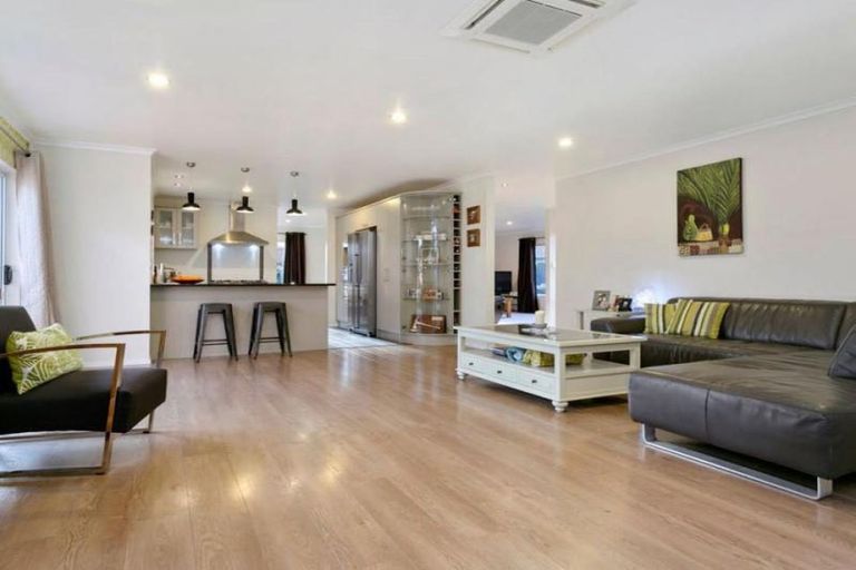 Photo of property in 18a Jasmine Place, Cambridge, 3434