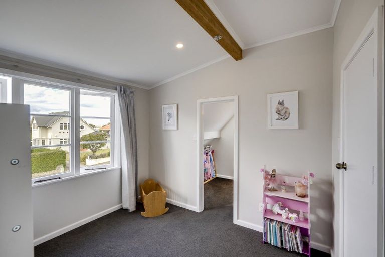 Photo of property in 6 Coleman Terrace, Hospital Hill, Napier, 4110