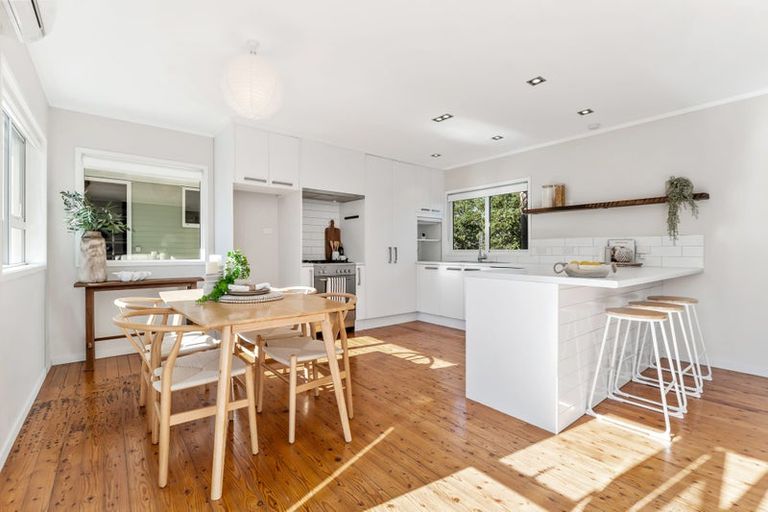 Photo of property in 7 Walbrook Road, Manly, Whangaparaoa, 0930
