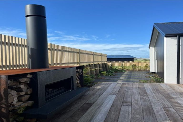 Photo of property in 13 Papawhero Drive, Bell Block, New Plymouth, 4312