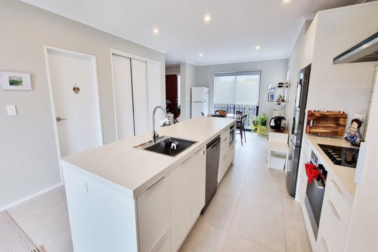 Photo of property in 24 Clark Road, Hobsonville, Auckland, 0616