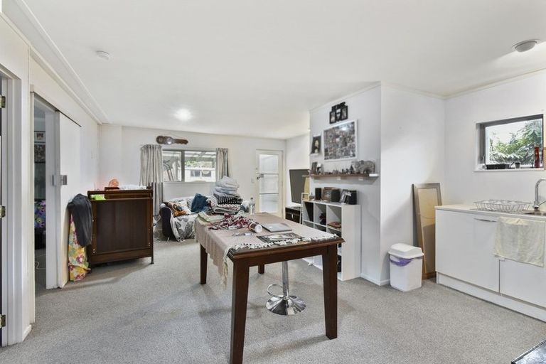 Photo of property in 384 Great South Road, Opaheke, Papakura, 2113