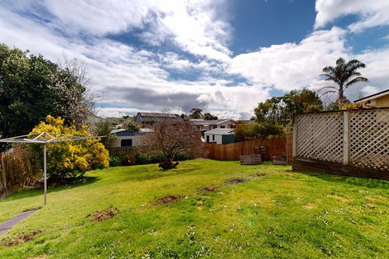 Photo of property in 14a Nola Avenue, Raumati Beach, Paraparaumu, 5032