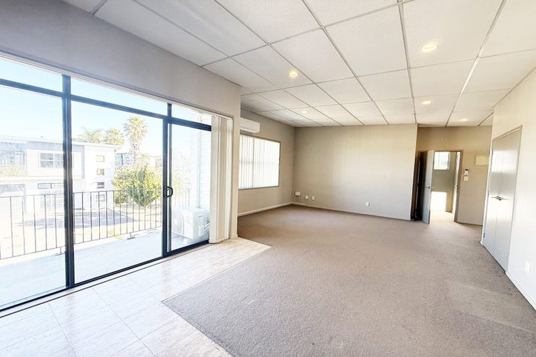 Photo of property in 1b/9 Laidlaw Way, East Tamaki, Auckland, 2019