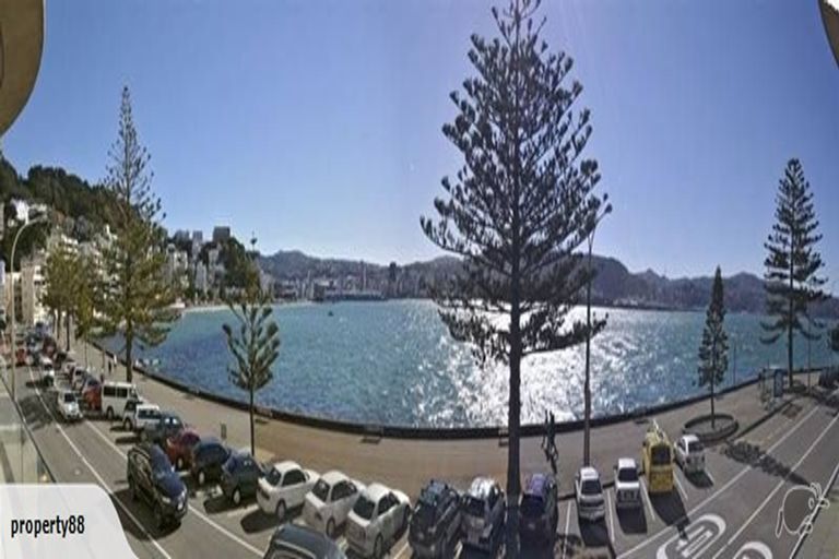 Photo of property in 9/310 Oriental Parade, Oriental Bay, Wellington, 6011