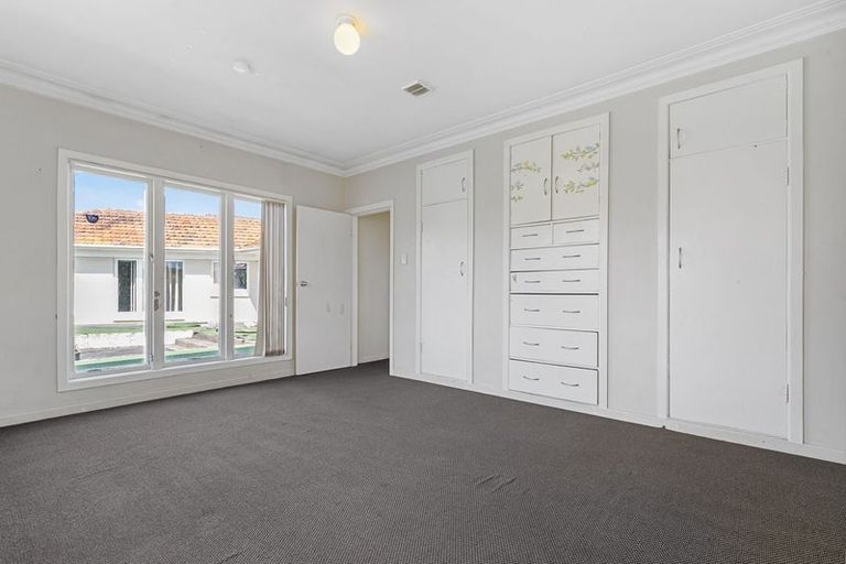 Photo of property in 42 Willis Road, Papakura, 2110