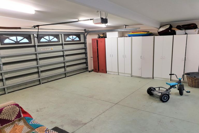 Photo of property in 15 Ratima Place, Whakatane, 3120