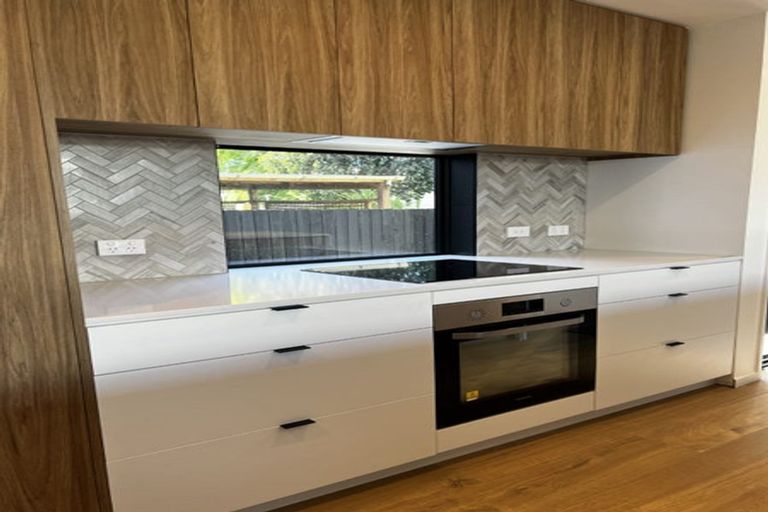 Photo of property in 261d Edgeware Road, Edgeware, Christchurch, 8013