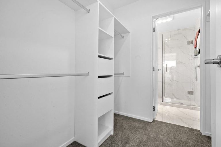 Photo of property in 12b Windrush Close, Mangere, Auckland, 2022