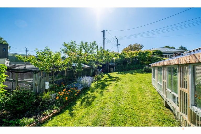 Photo of property in 6 Sutter Street, Seaview, Timaru, 7910