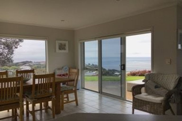 Photo of property in 38 Lax Crescent, Leigh, 0985