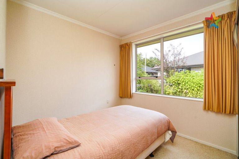 Photo of property in 74 Durham Street, Winton, 9720