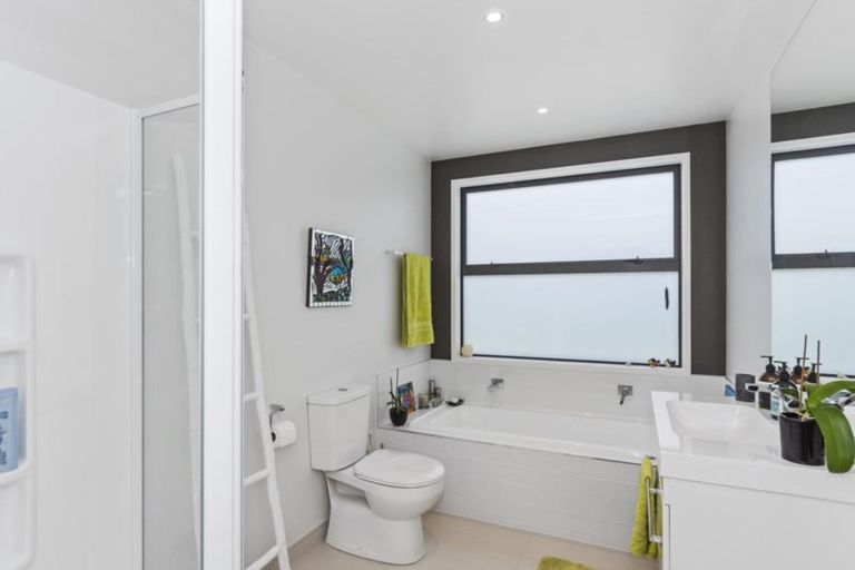 Photo of property in 14 Eden Crescent, Brookfield, Tauranga, 3110