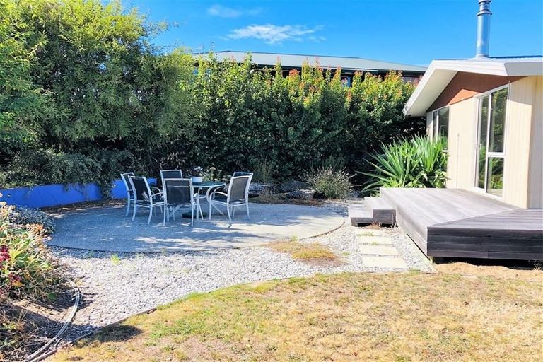 Photo of property in 21 Hunter Crescent, Wanaka, 9305