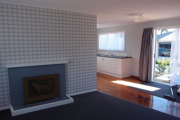 Photo of property in 53 Bayly Road, Blagdon, New Plymouth, 4310